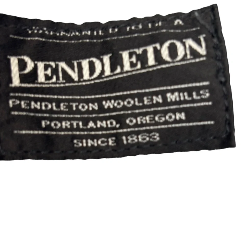 Men Pendleton Factory Thigh Fade Distress Jeans 38”X28” Relaxed Fit Straight Leg